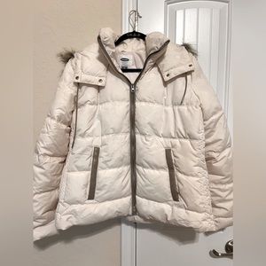 NWOT OLD Navy Women cream white puffer jacket with faux fur hoodie